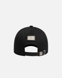 Beyond Humand Understanding Cap